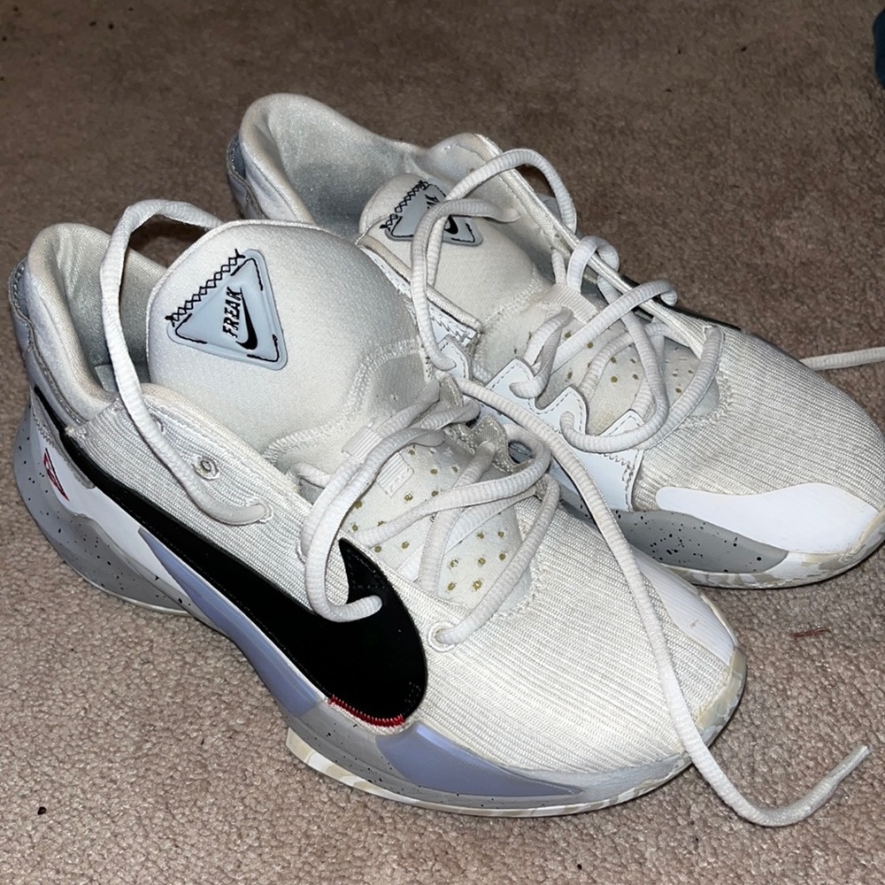 Nike Freak Size 7